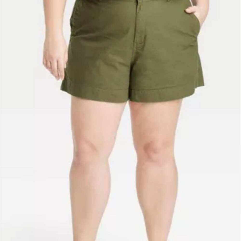 A New Day Camo Green Casual Summer High Waist Chino Shorts Size 18